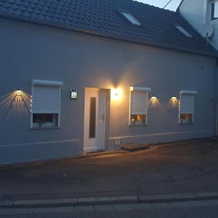 בליסקסטל Ferienhaus Sabine Im Biosphaerenreservat Bliesgau מראה חיצוני תמונה
