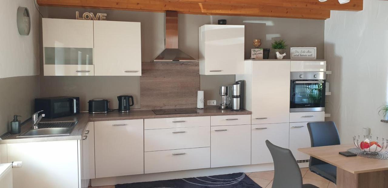 בליסקסטל Ferienhaus Sabine Im Biosphaerenreservat Bliesgau מראה חיצוני תמונה